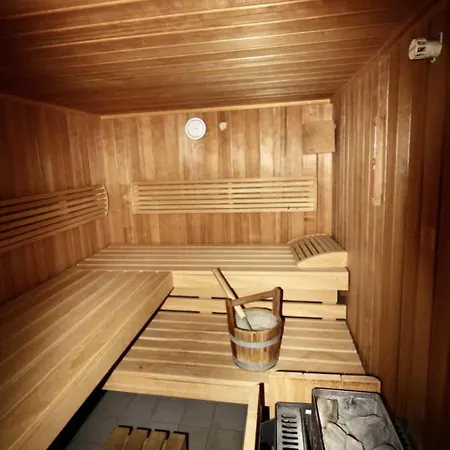 Velmora Boutique - Wellness - Pool, Sauna, E-bikes Direkt Am Lägenhet *